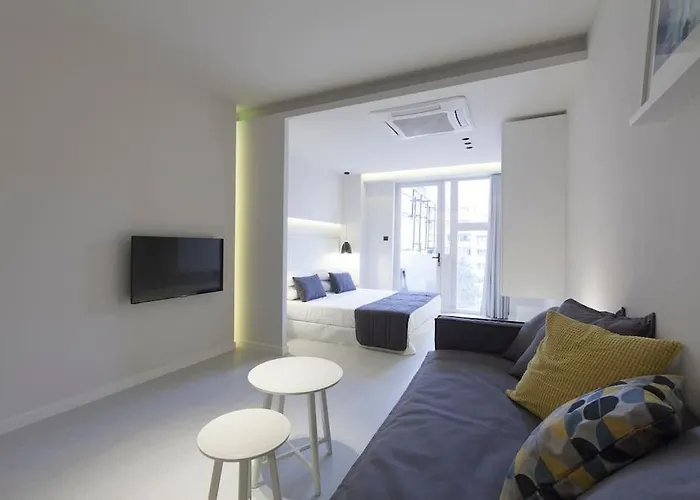 High-End Luxury Apartment